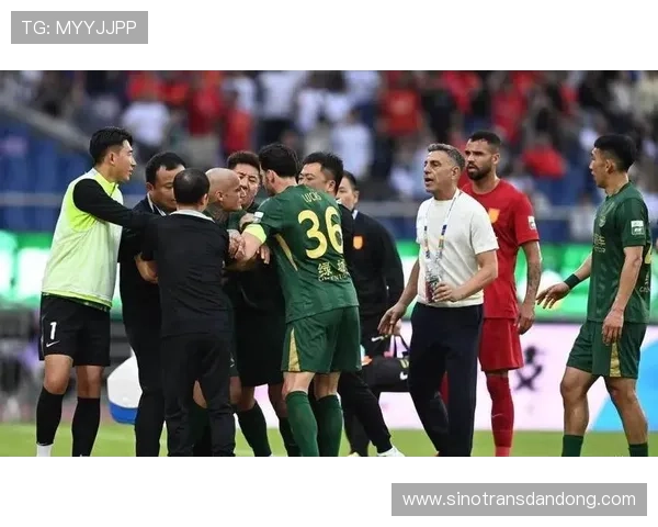 米特里策社媒致歉：失控行为导致被罚下